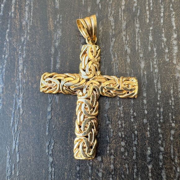 Vintage AK 14K GOLD BYZANTINE CROSS PENDANT Yellow White Reversible, Turkey 2.2G - Picture 8 of 9